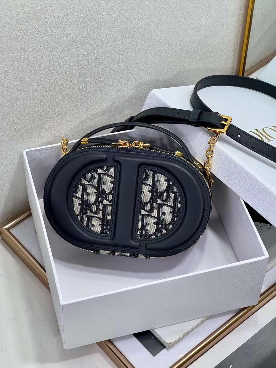 Ladies Dior bags Lilly Onlines