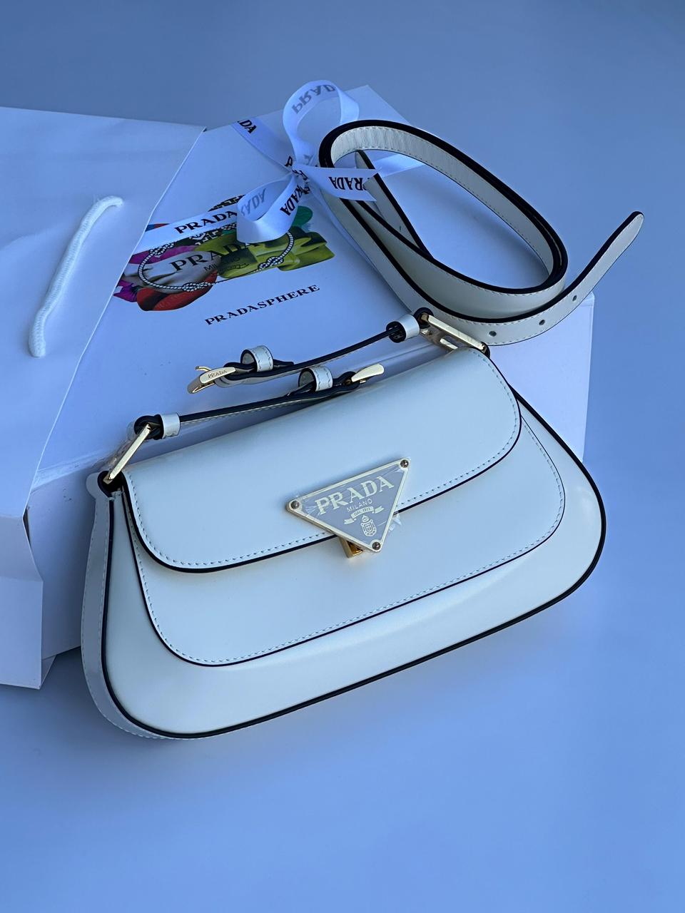 Ladies Prada bags Lilly Onlines