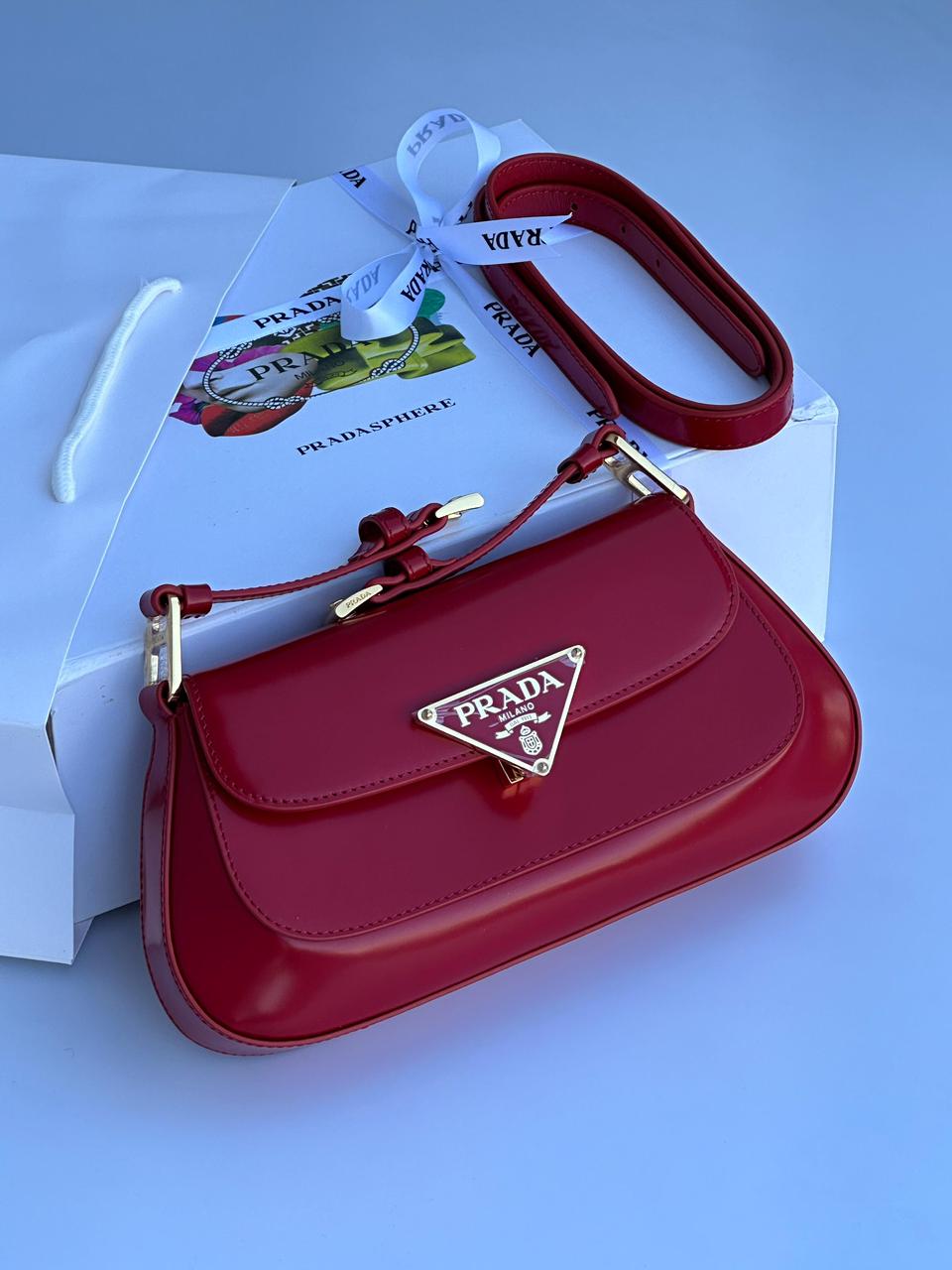 Ladies Prada bags Lilly Onlines