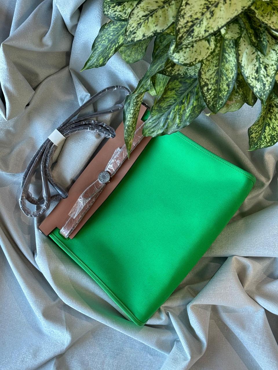 Ladies Hermes bags Lilly Onlines