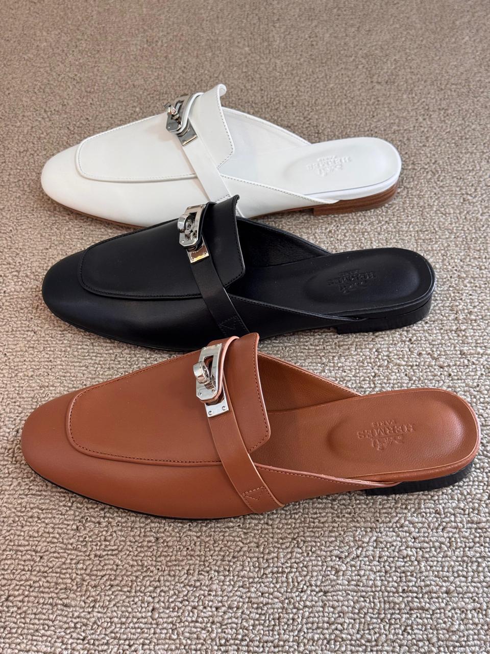Ladies flats Lilly Onlines