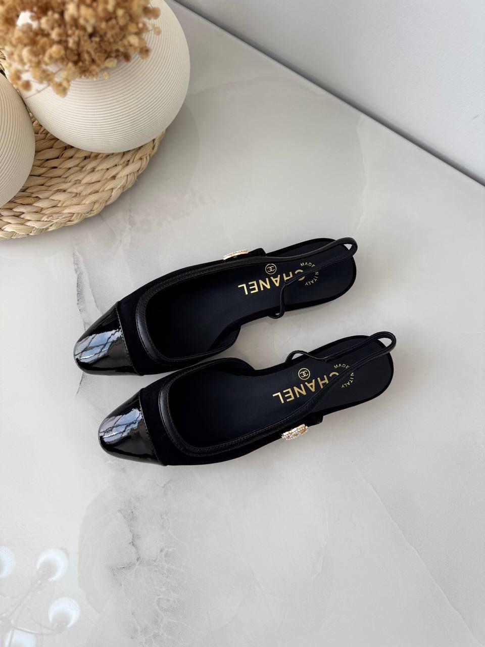 Ladies flats Lilly Onlines