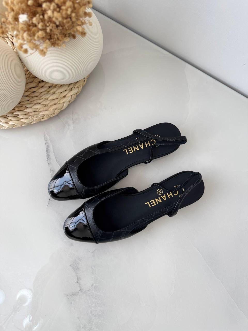 Ladies flats Lilly Onlines