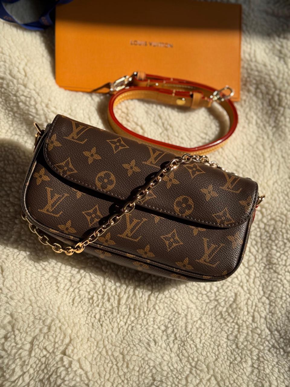 Ladies Lv bags Lilly Onlines