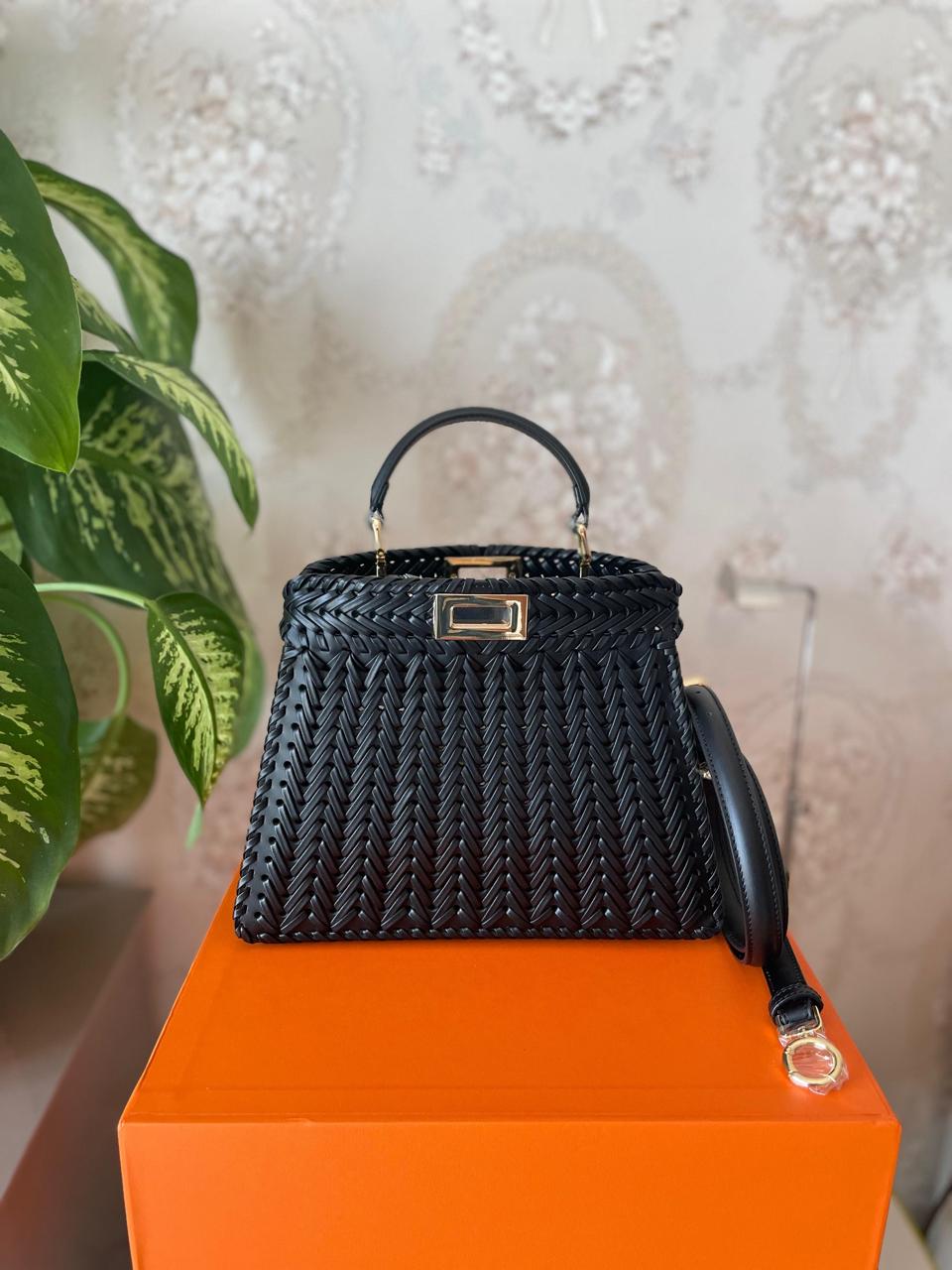 Ladies Fendi bags Lilly Onlines