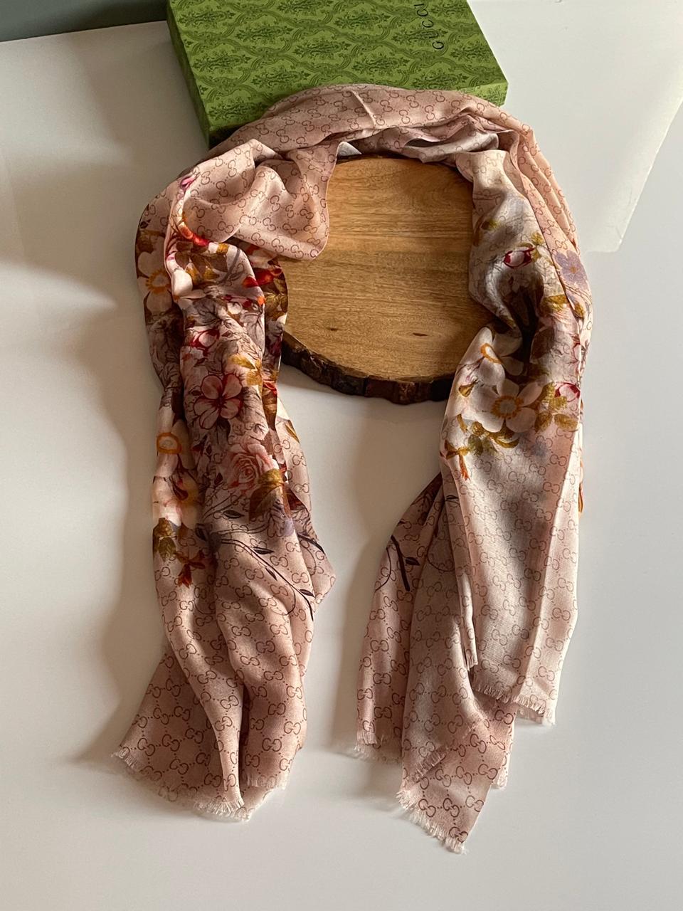 Ladies scarf Lilly Onlines