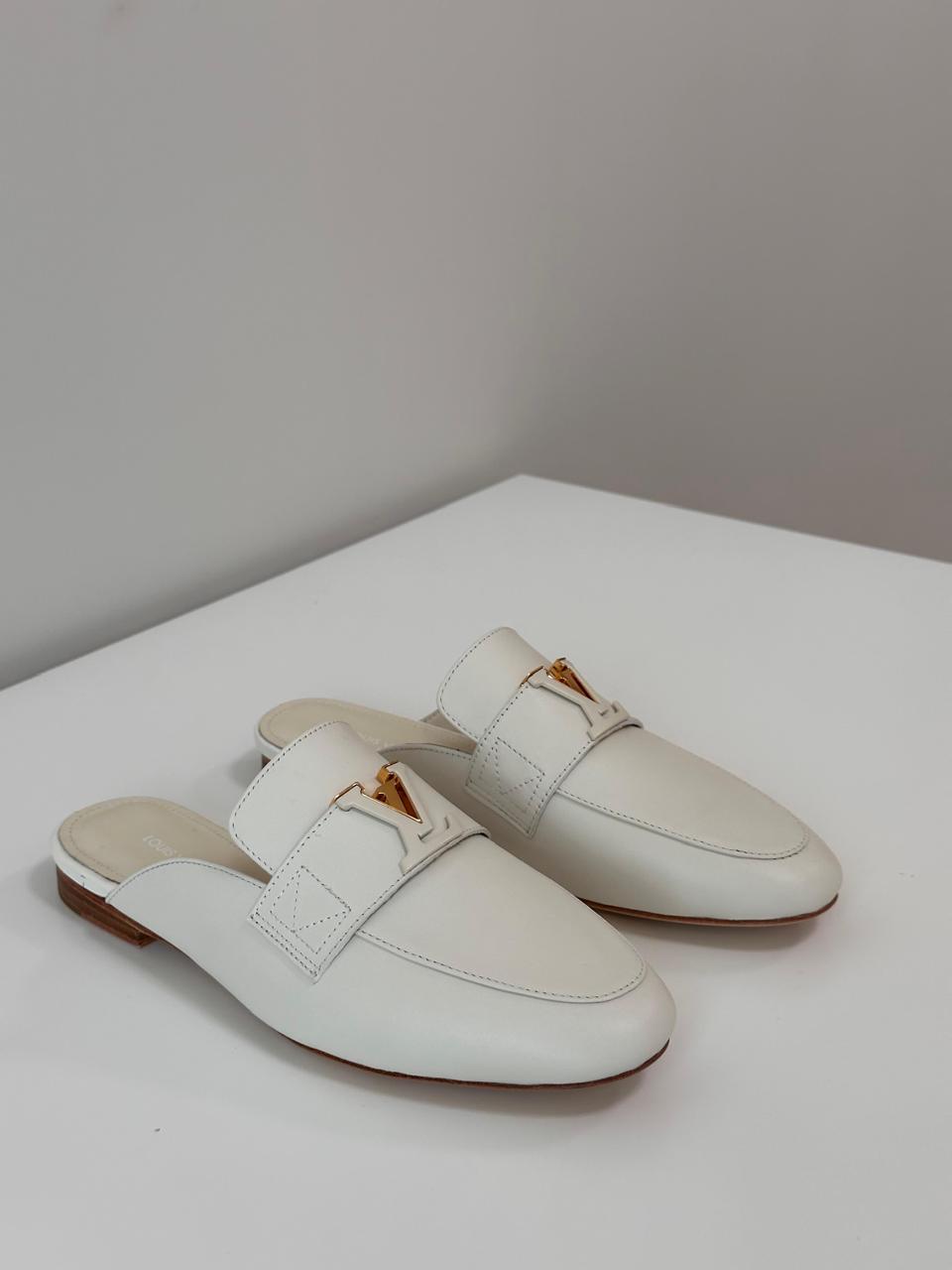 Ladies flats Lilly Onlines