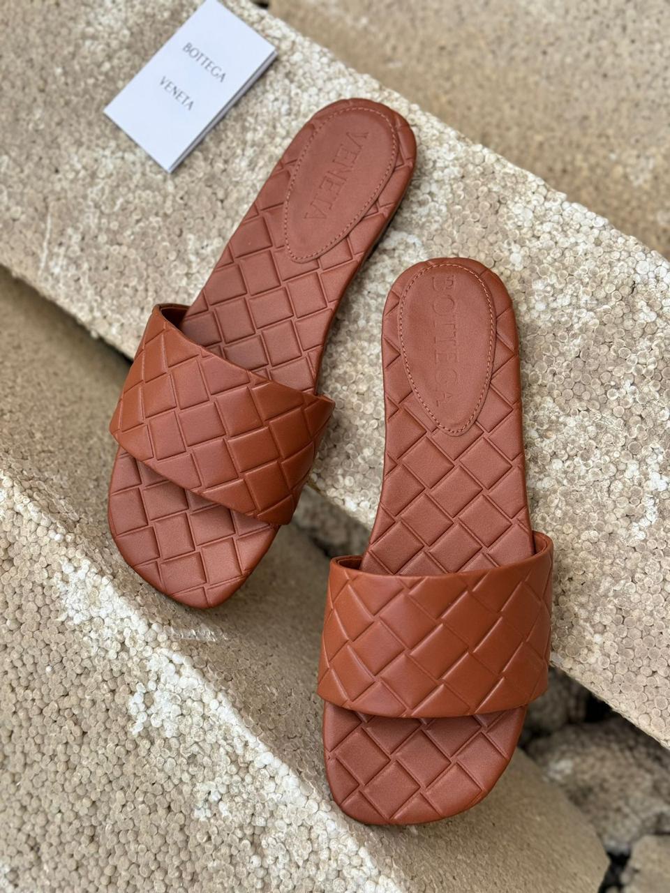 Ladies flats Lilly Onlines