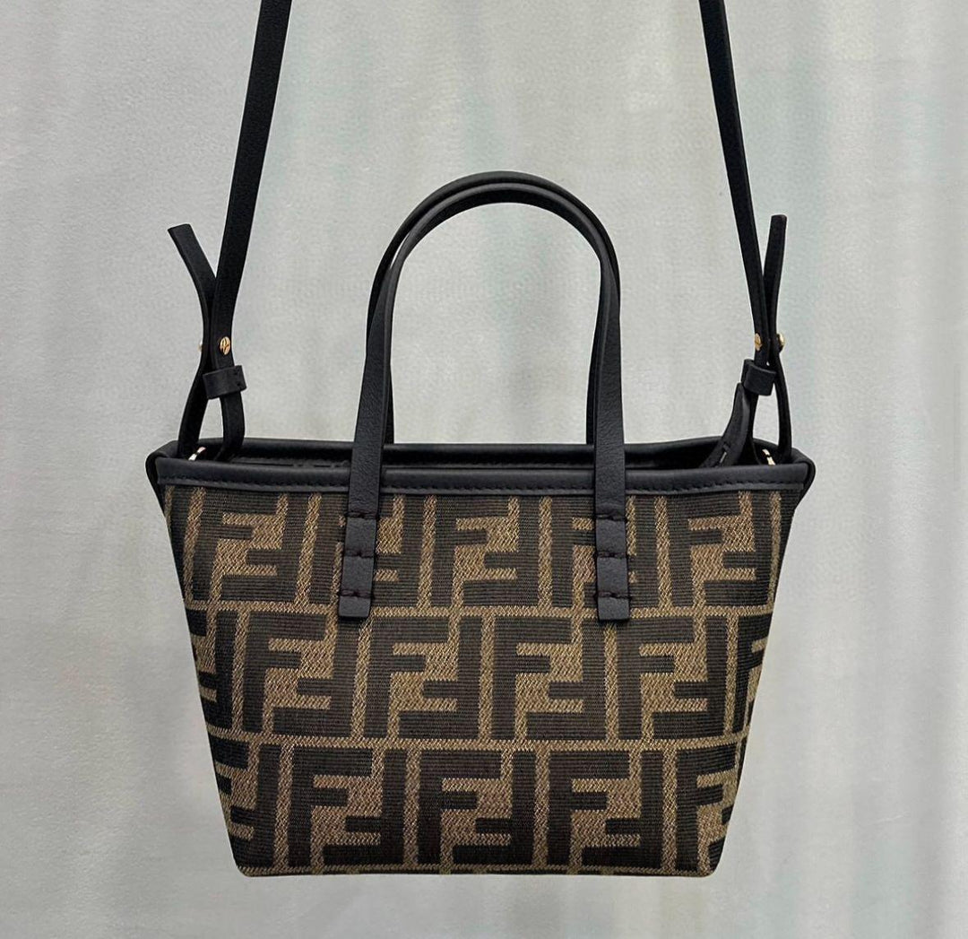 Ladies Fendi bags Lilly Onlines