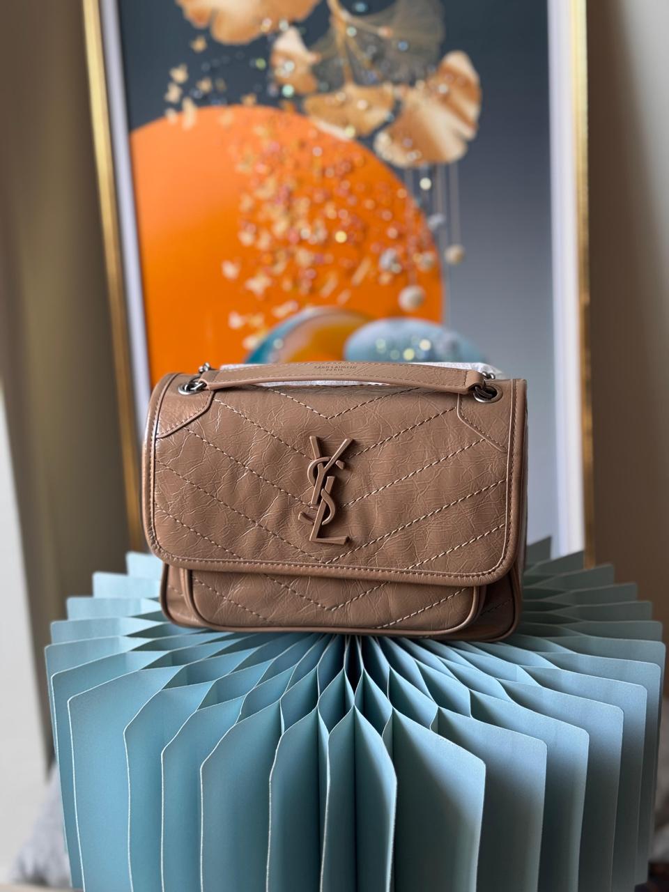 Ladies Ysl bags Lilly Onlines