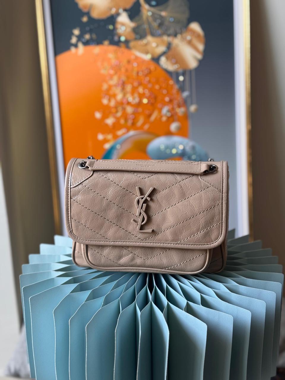 Ladies Ysl bags Lilly Onlines