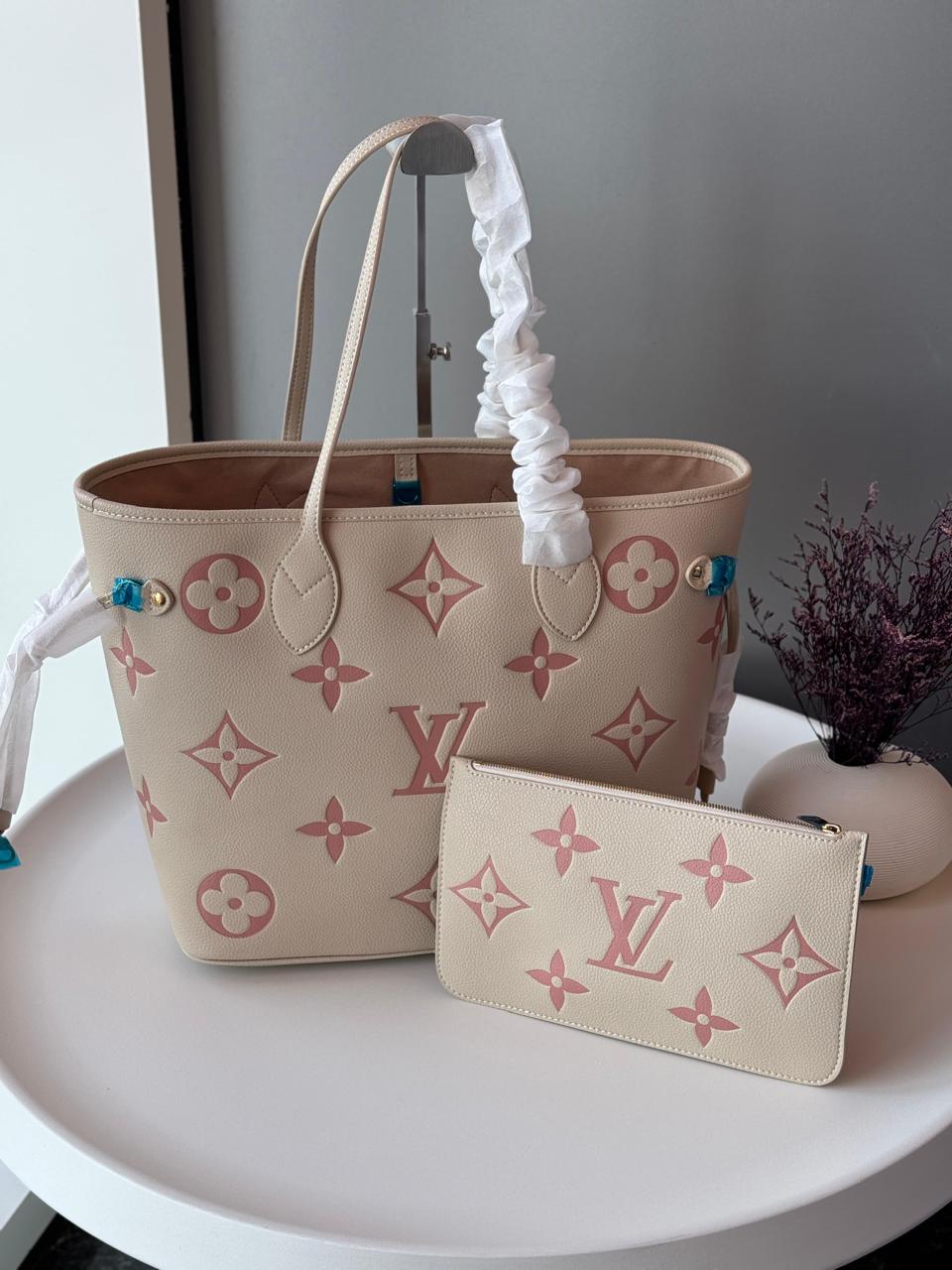 Ladies Lv bags Lilly Onlines