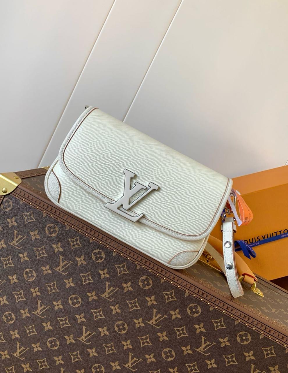 Ladies Lv bags Lilly Onlines