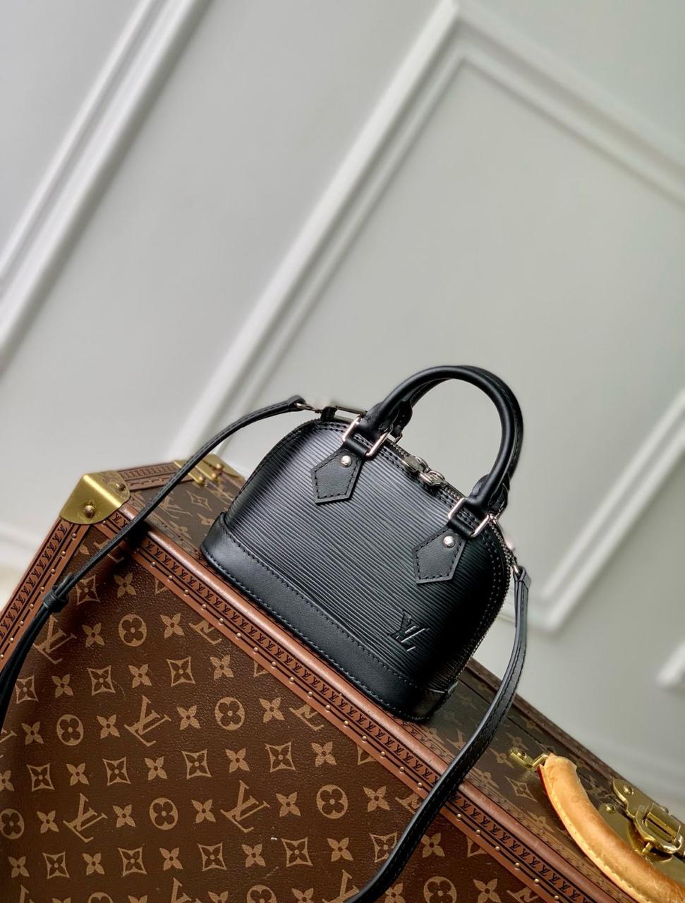 Ladies Lv bags Lilly Onlines