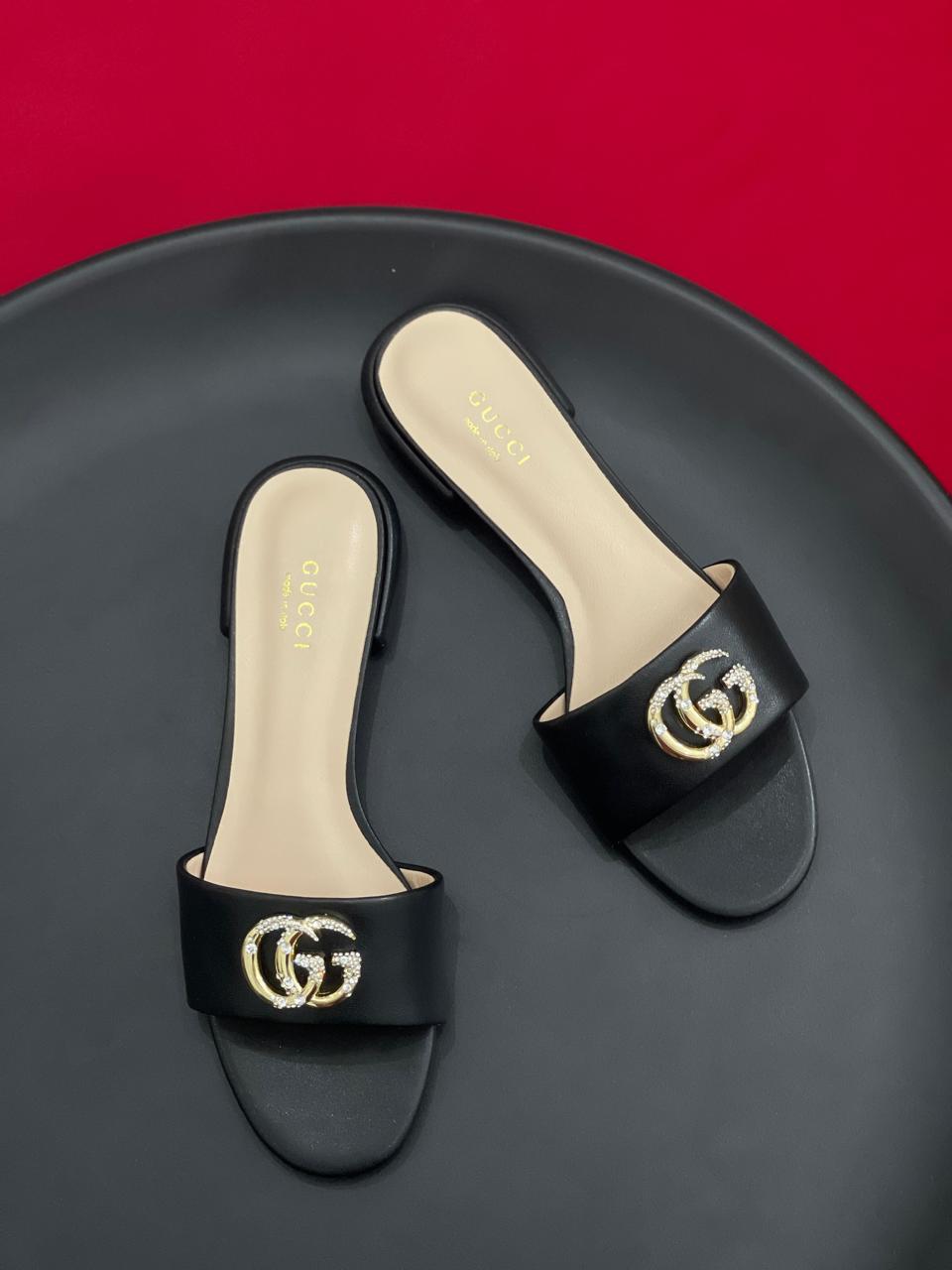 Ladies flats Lilly Onlines