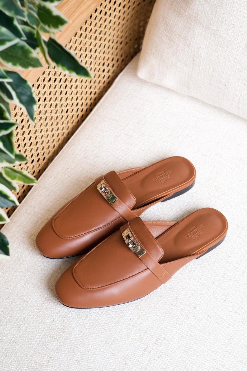Ladies flats Lilly Onlines