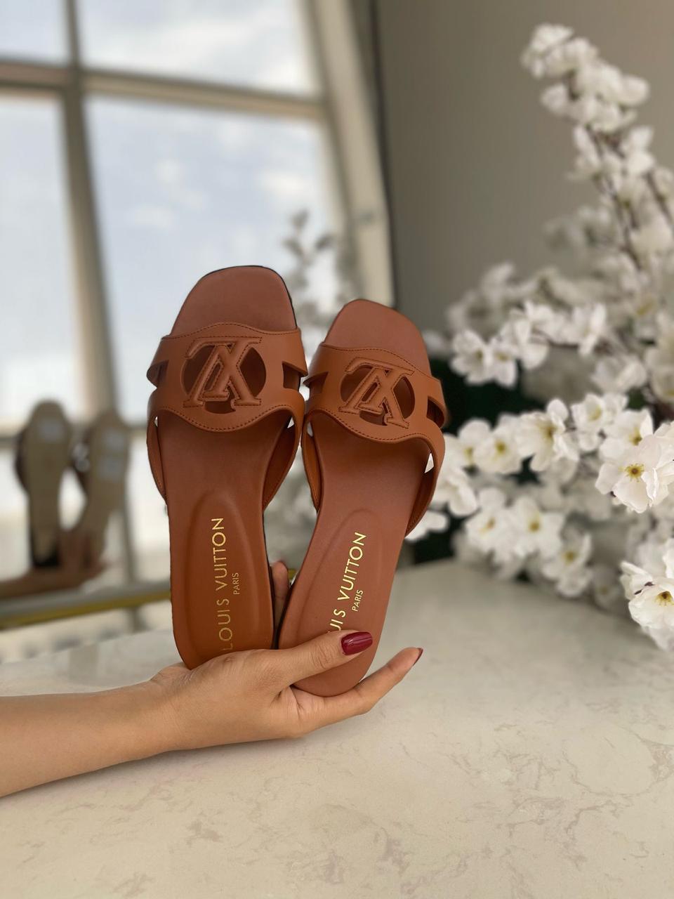 Ladies flats Lilly Onlines