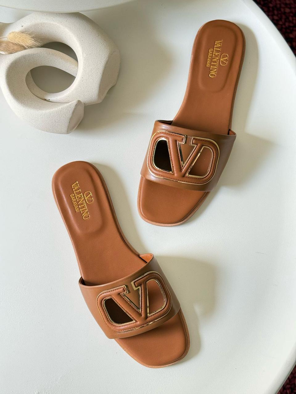 Ladies flats Lilly Onlines