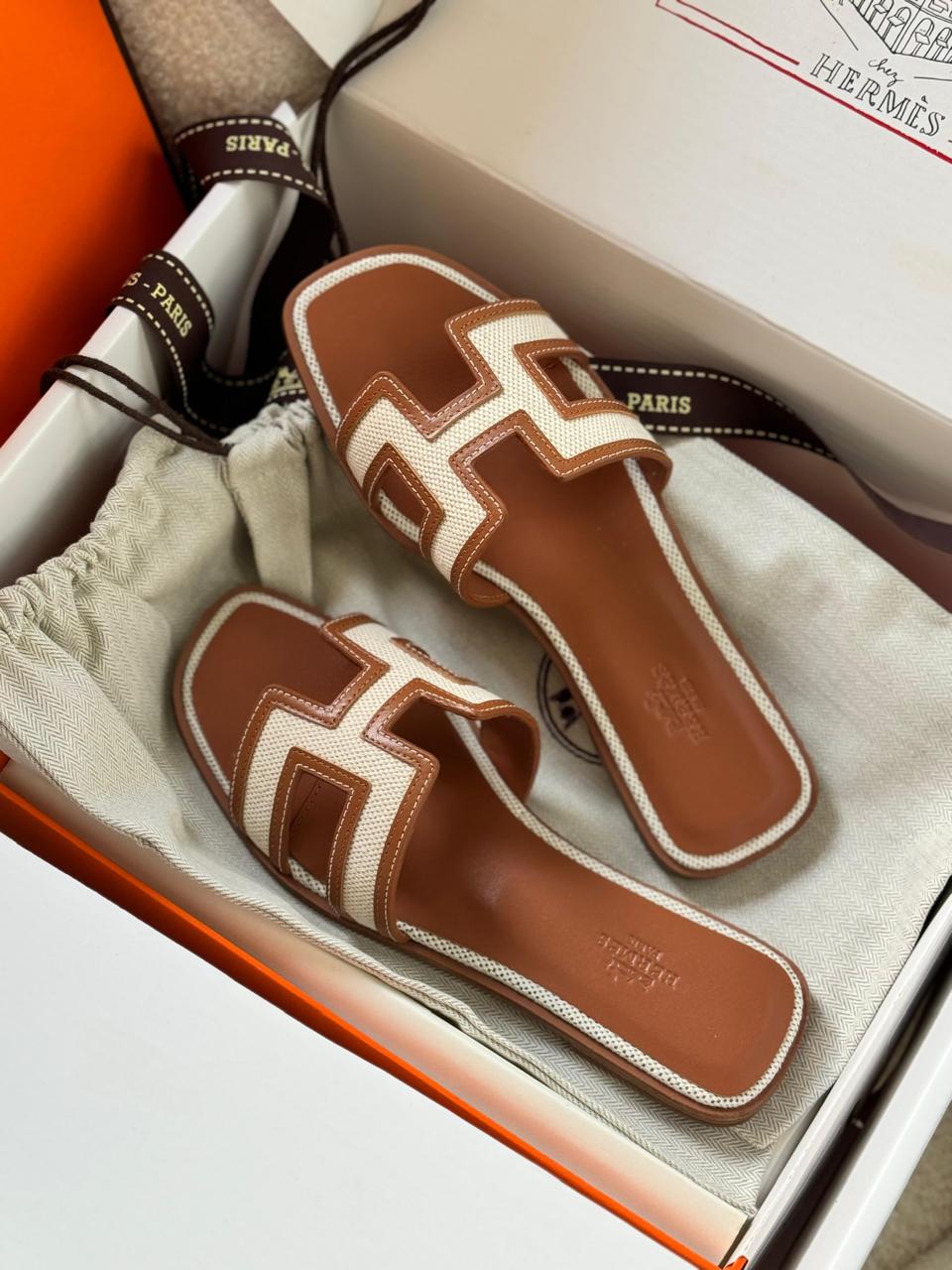 Ladies flats Lilly Onlines