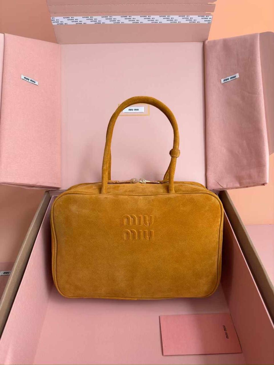 Ladies Miu Miu bags Lilly Onlines