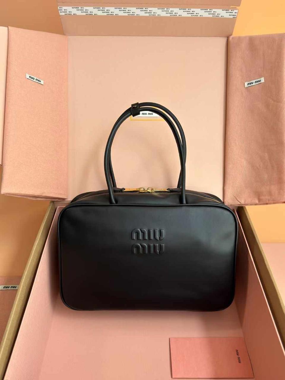 Ladies Miu Miu bags Lilly Onlines