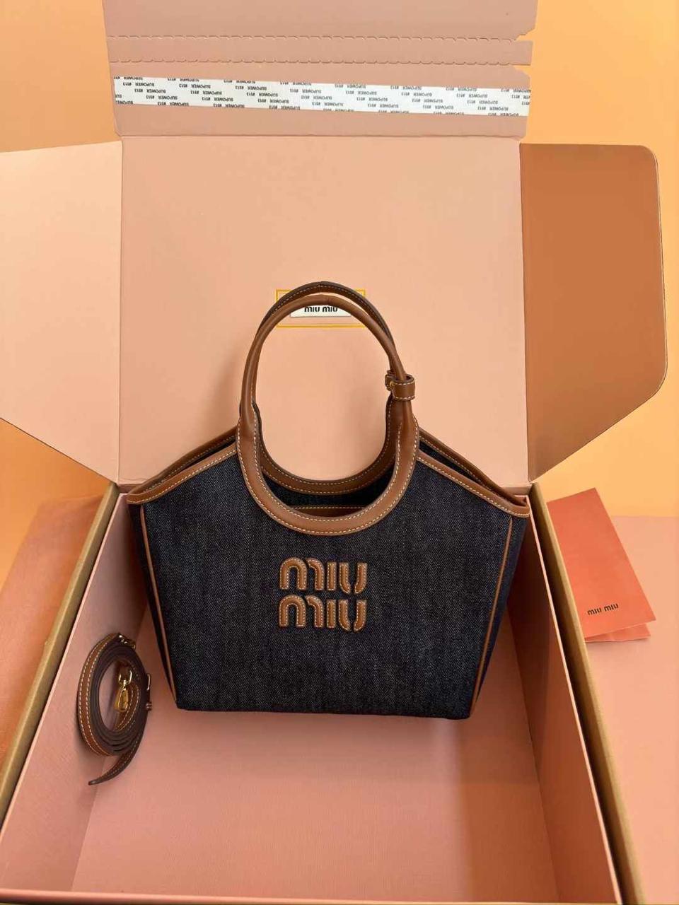 Ladies Miu Miu bags Lilly Onlines