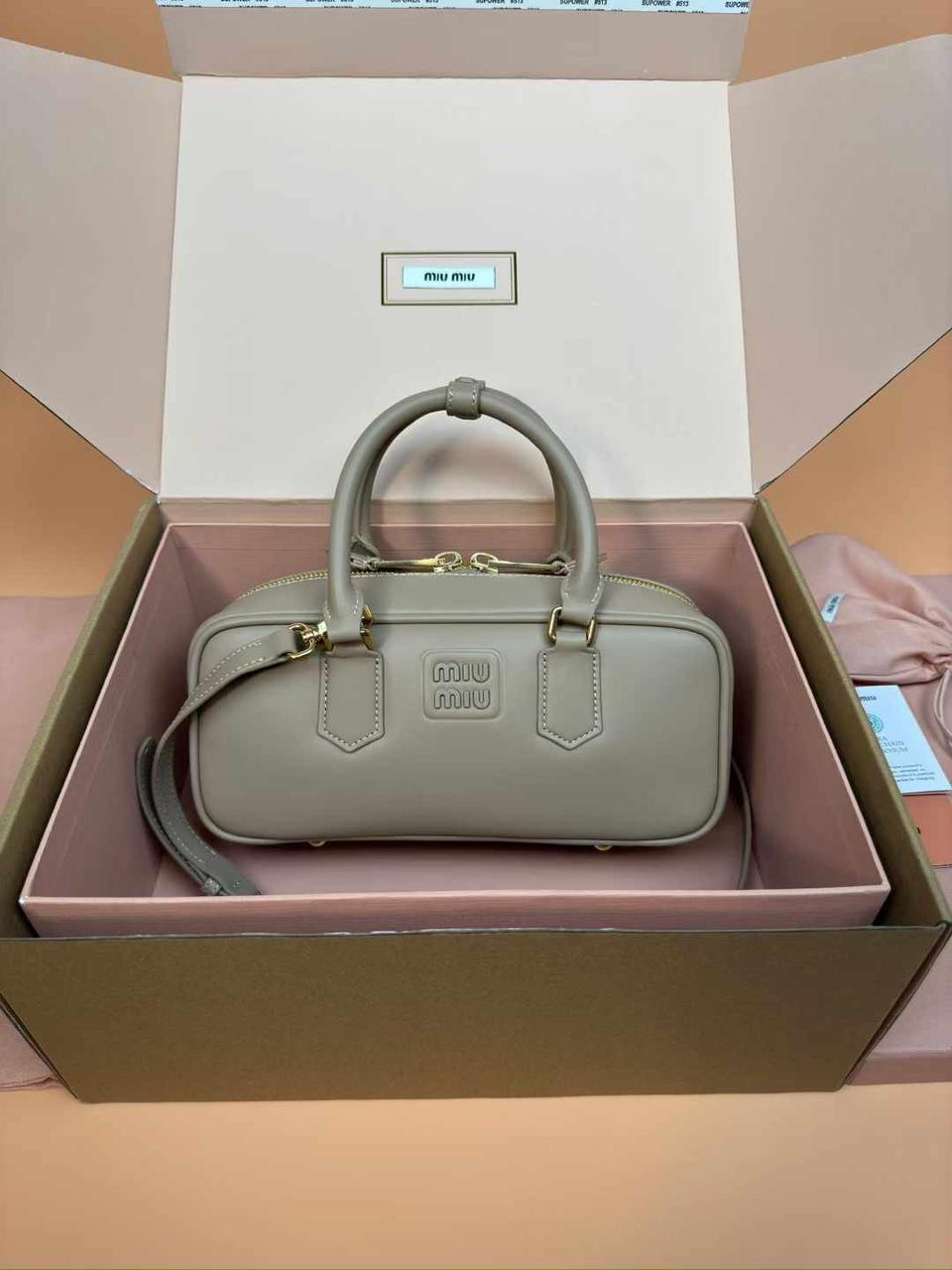 Ladies Miu Miu bags Lilly Onlines