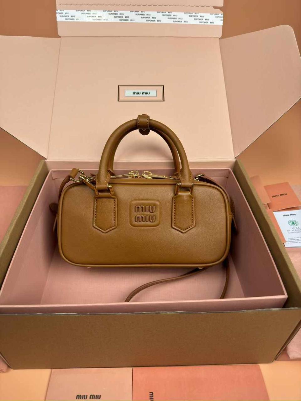 Ladies Miu Miu bags Lilly Onlines
