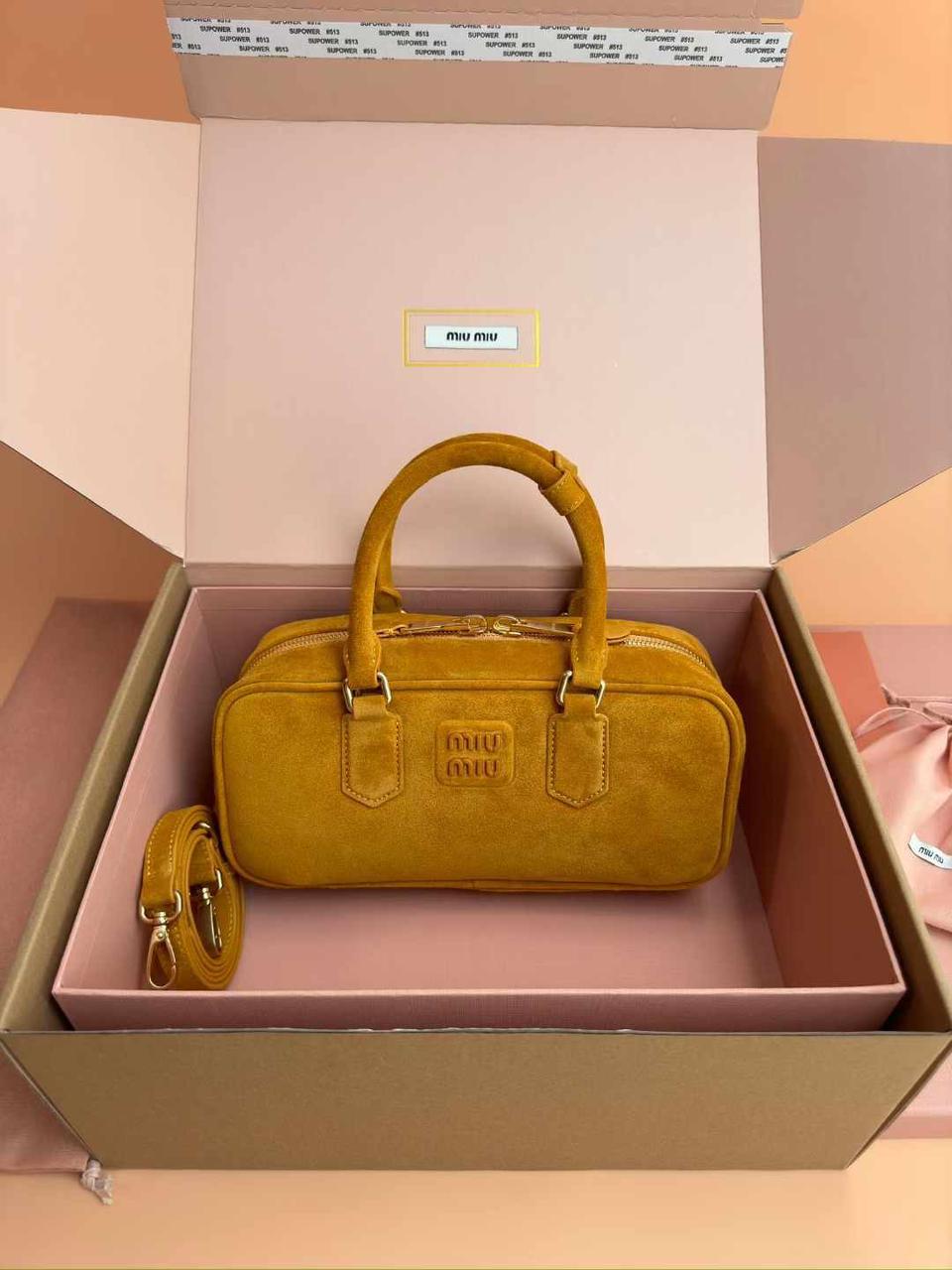 Ladies Miu Miu bags Lilly Onlines