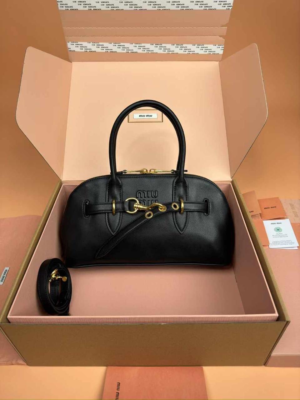 Ladies Miu Miu bags Lilly Onlines