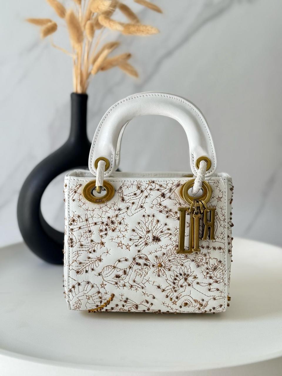 Ladies Dior bags Lilly Onlines