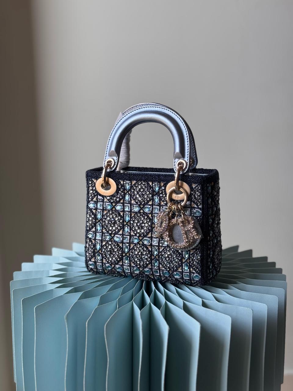 Ladies Dior bags Lilly Onlines