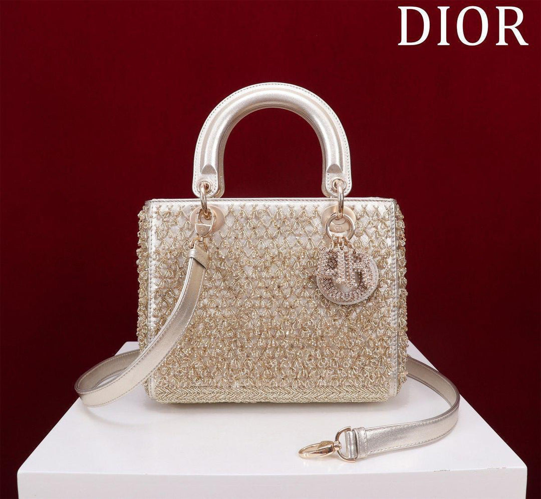Ladies Dior bags Lilly Onlines