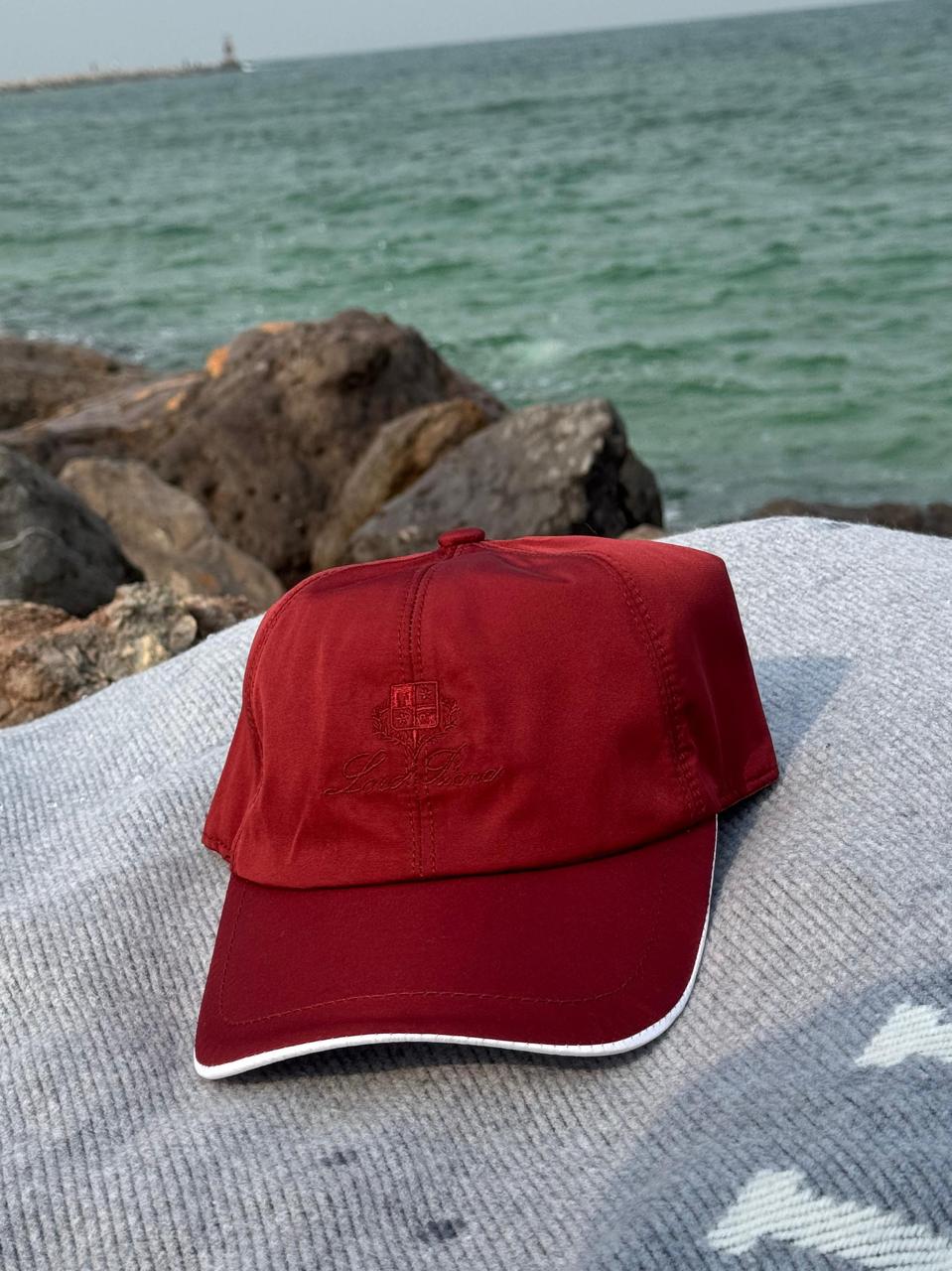 Men caps Lilly Onlines