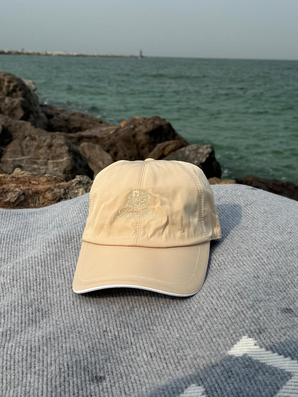 Men caps Lilly Onlines