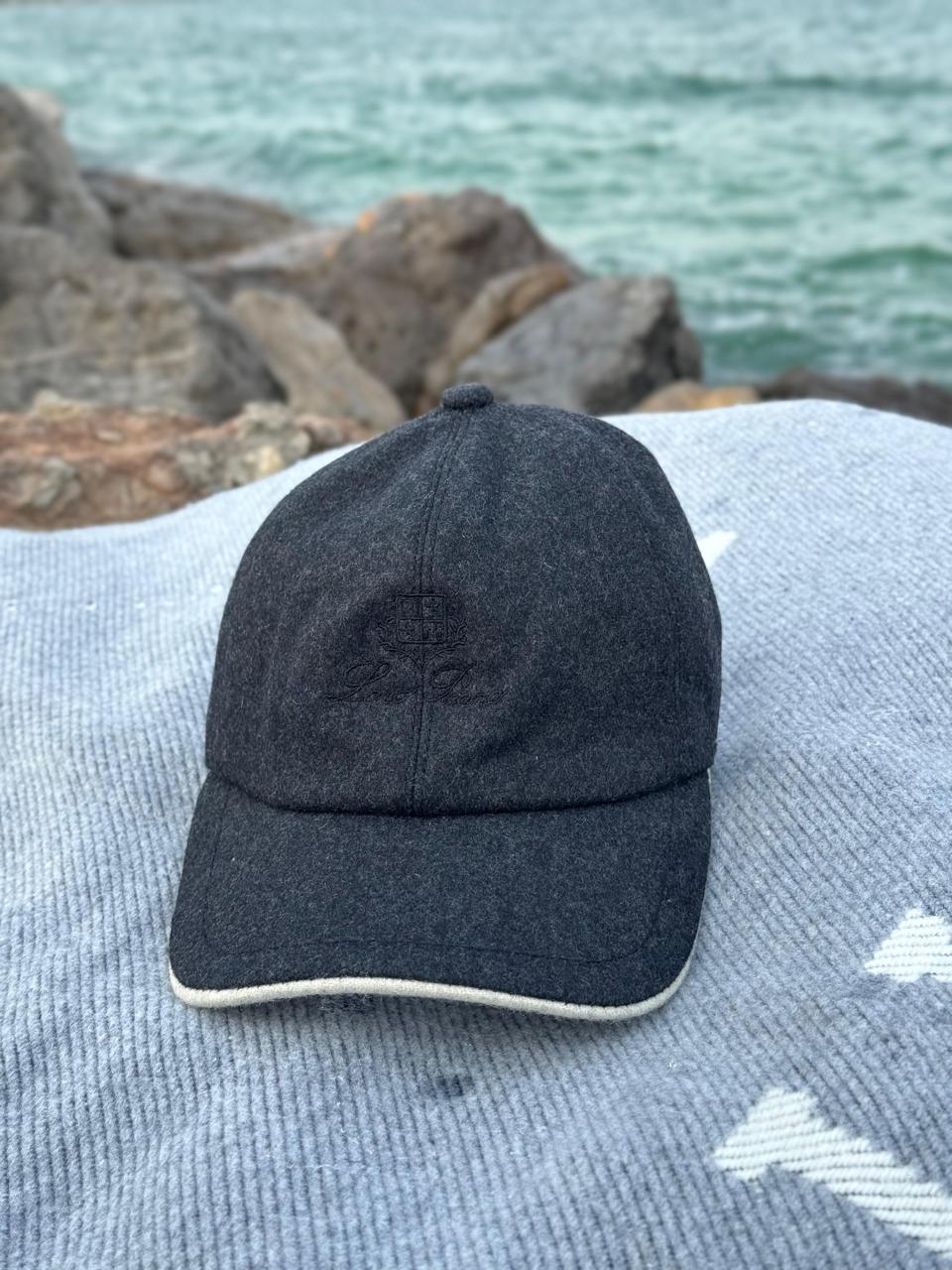 Men caps Lilly Onlines