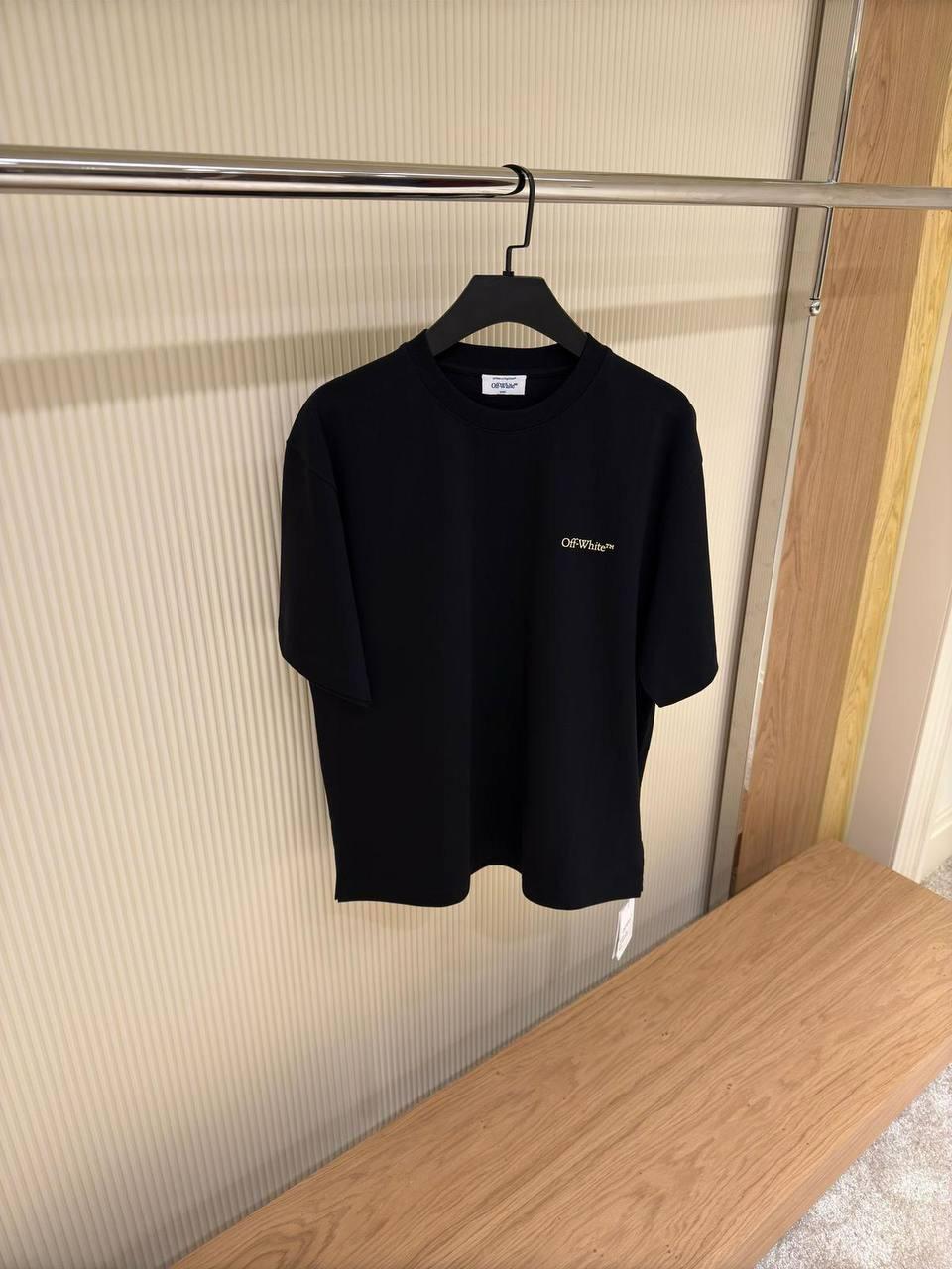 Men T-shirts Lilly Onlines