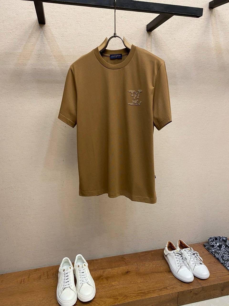 Men T-shirts Lilly Onlines