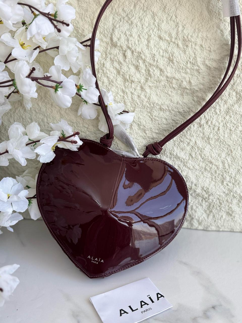 Ladies Alaia bags Lilly Onlines