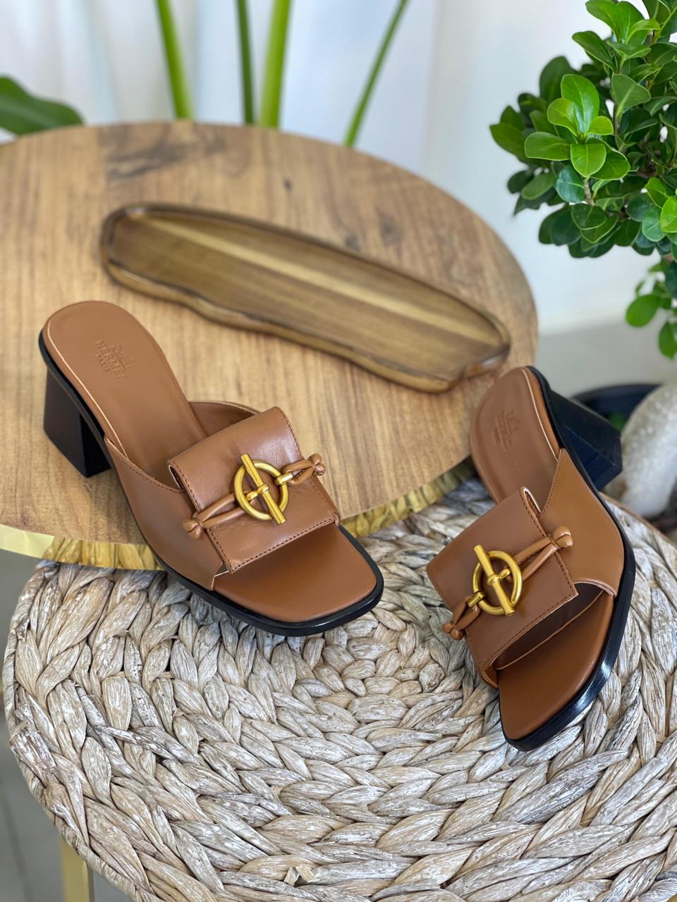 Ladies Hermes flats Lilly Onlines