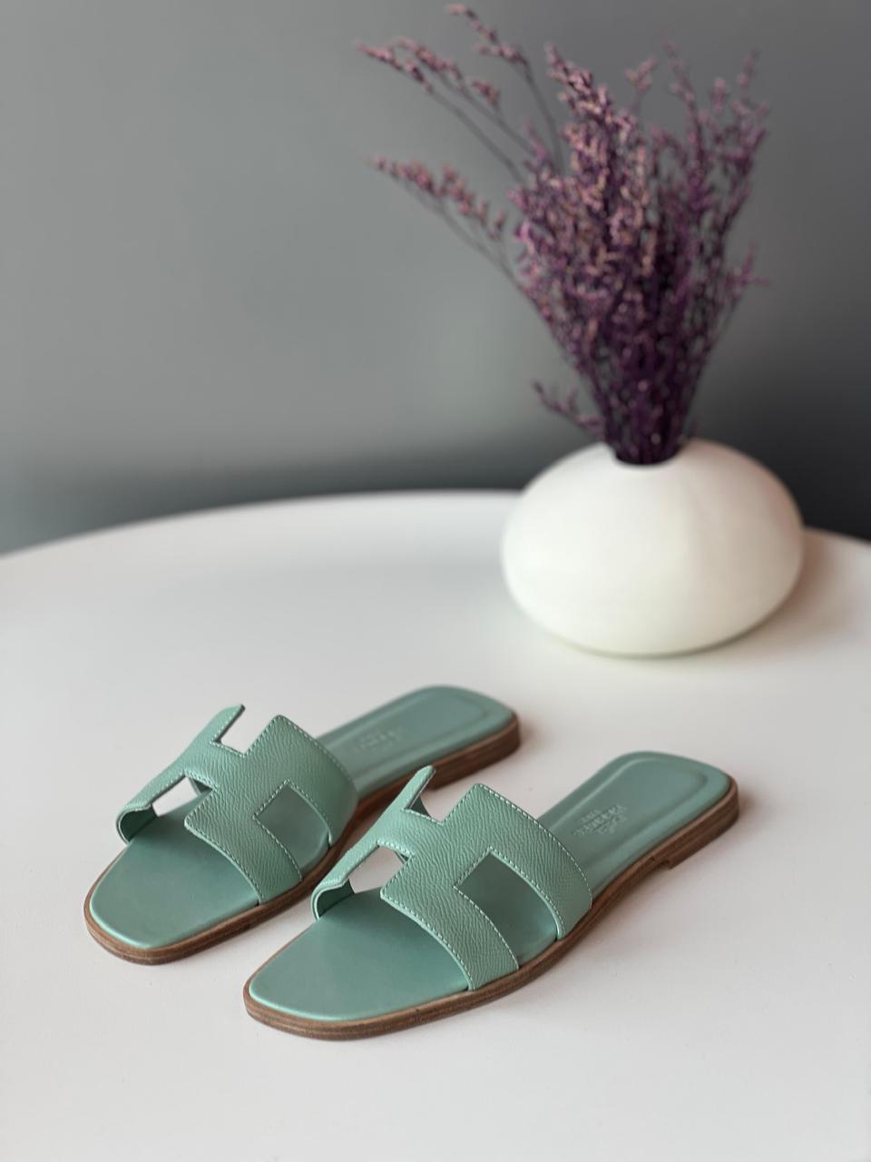Ladies Hermes flats Lilly Onlines