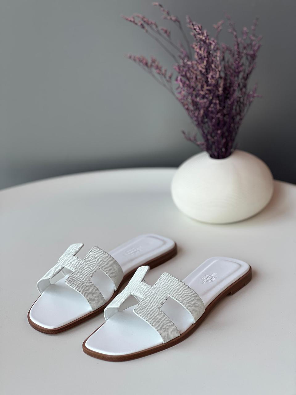 Ladies Hermes flats Lilly Onlines
