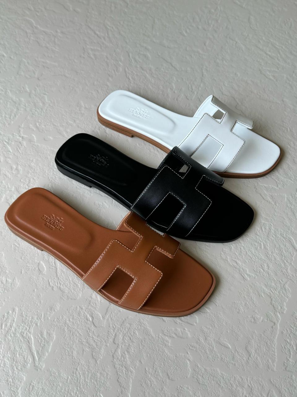 Ladies Hermes flats Lilly Onlines