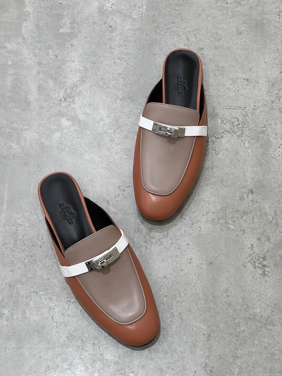 Ladies Hermes flats Lilly Onlines