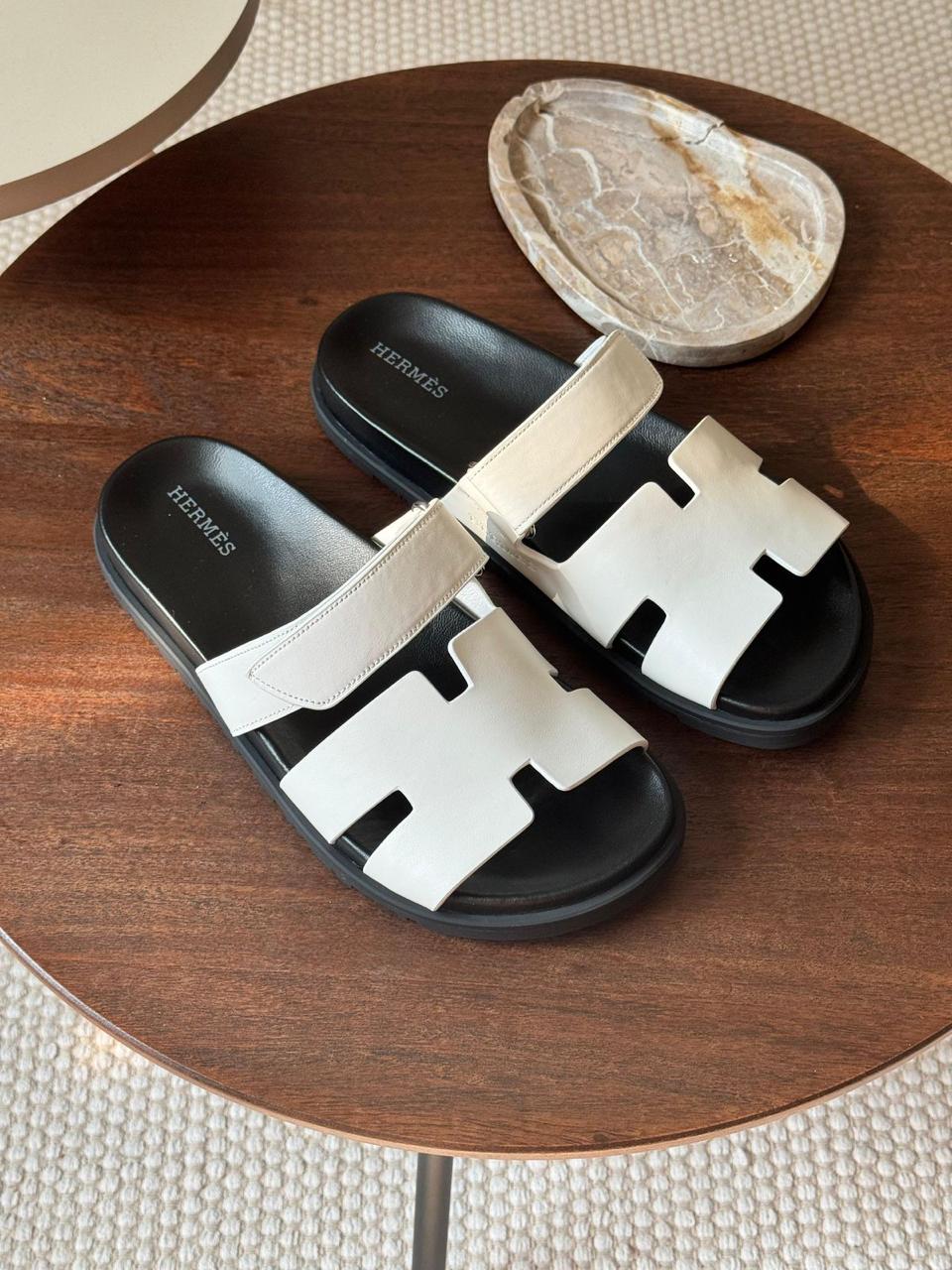 Ladies Hermes flats Lilly Onlines