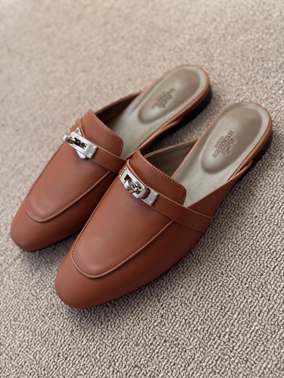 Ladies Hermes flats Lilly Onlines
