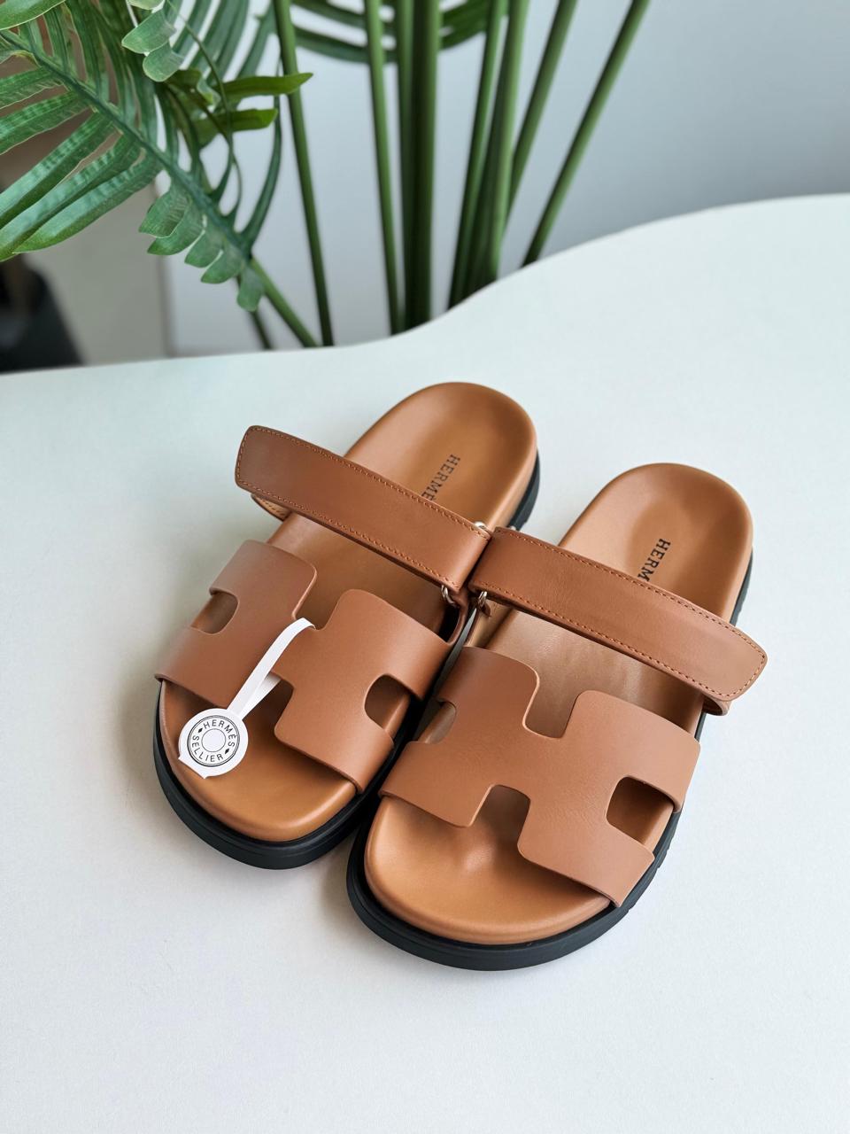 Ladies Hermes flats Lilly Onlines