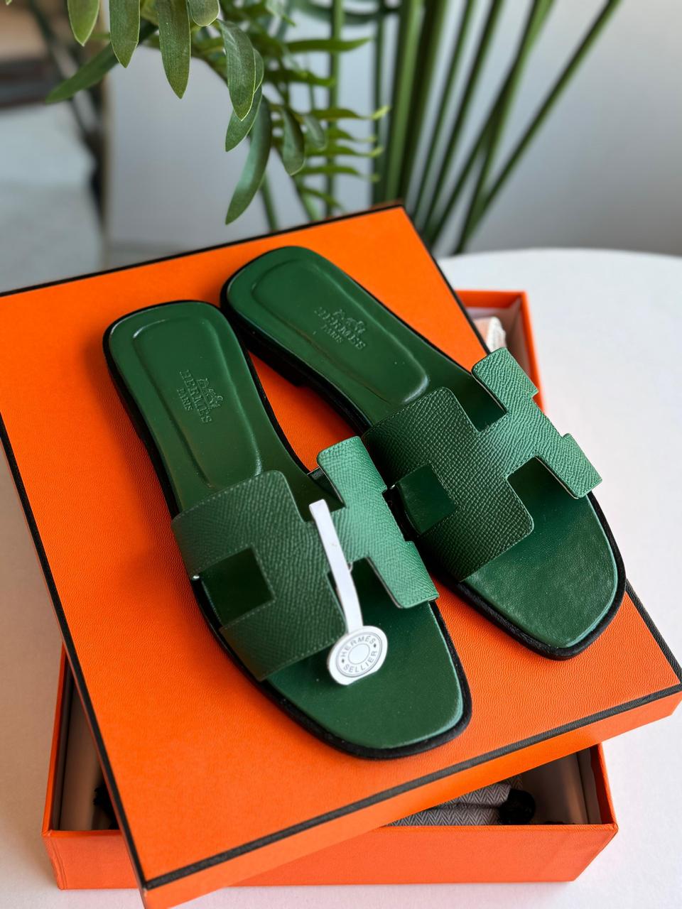 Ladies Hermes flats Lilly Onlines