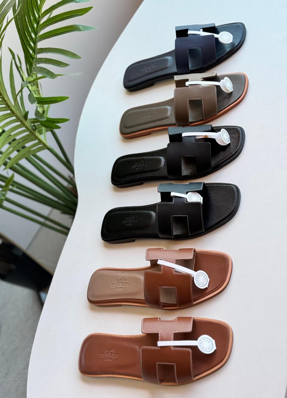 Ladies Hermes flats Lilly Onlines
