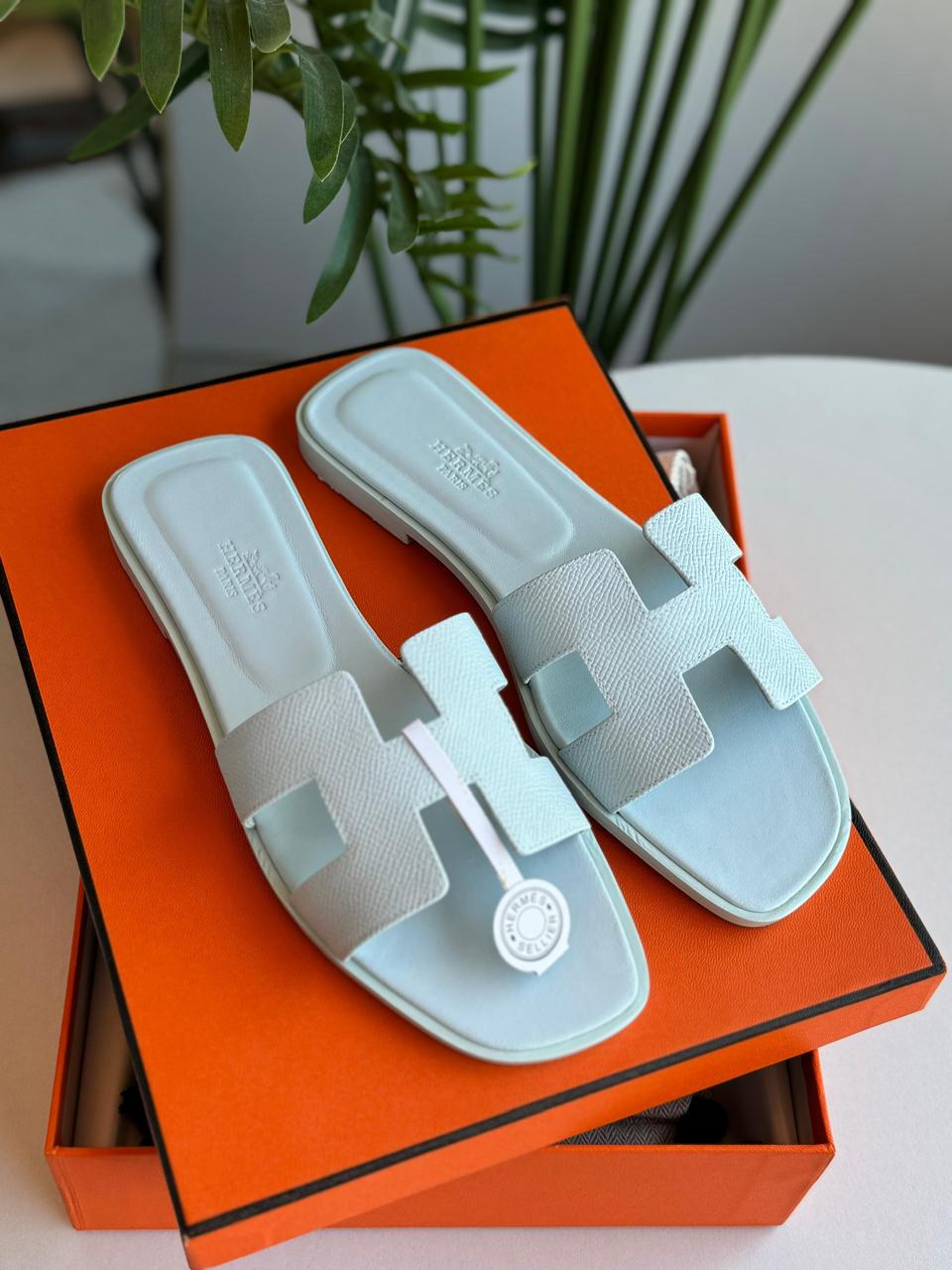 Ladies Hermes flats Lilly Onlines